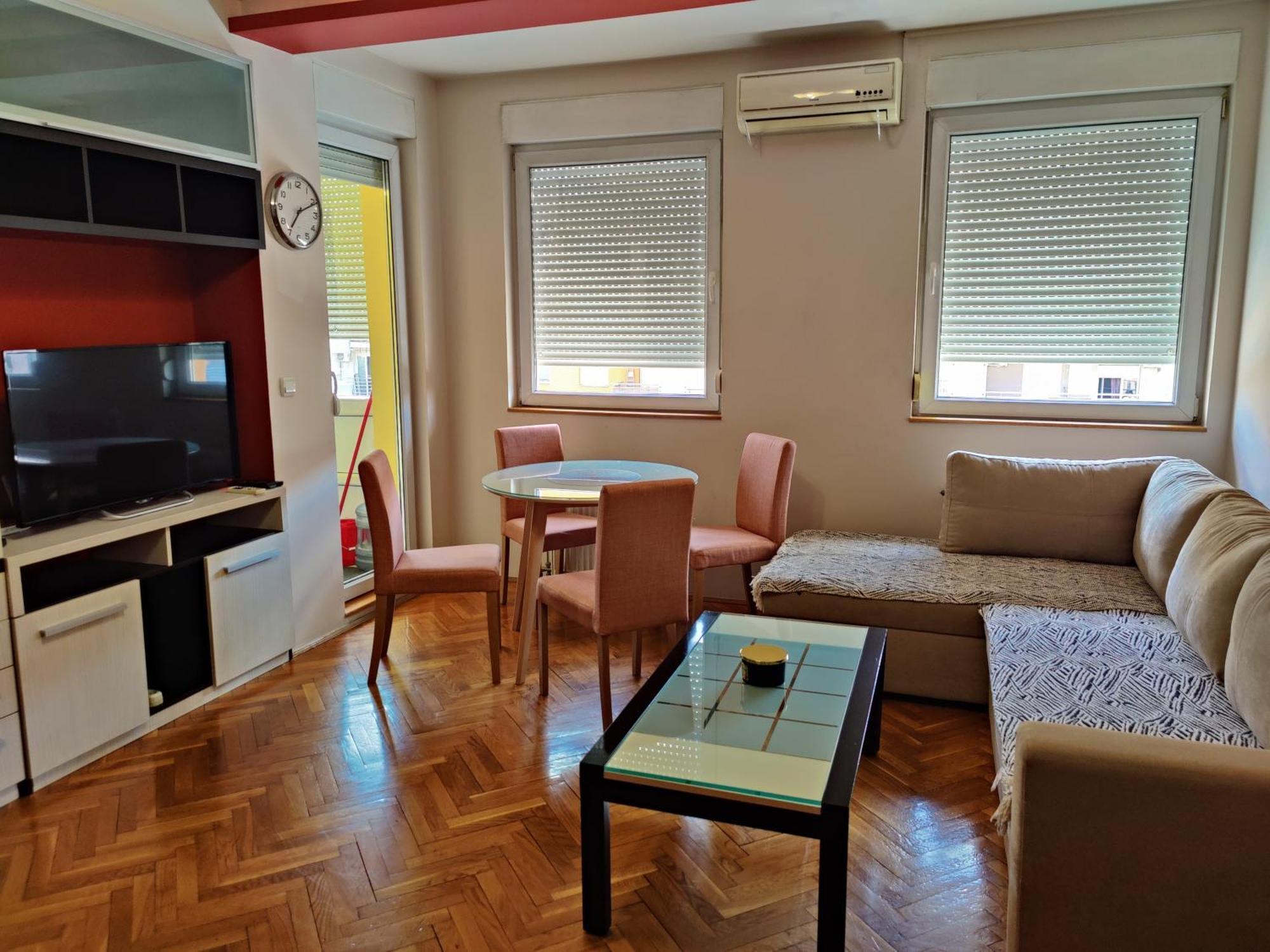 Maja Apartment Novi Sad Dış mekan fotoğraf